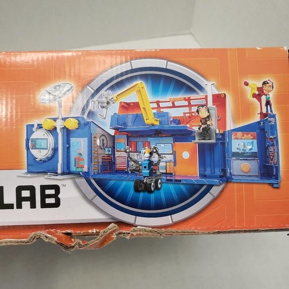 Rusty Rivets Rivet Lab Playset Exclusive NEW - Picture 12 of 16